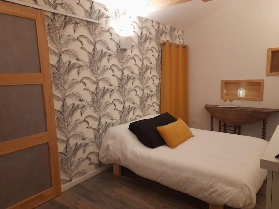 Logement Entier 3 Pieces Et Terrasse Mazieres-en-Gatine Екстер'єр фото
